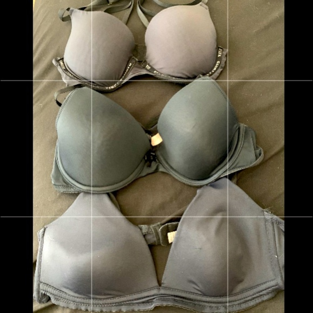 3 Pair Size 34B Bra’s